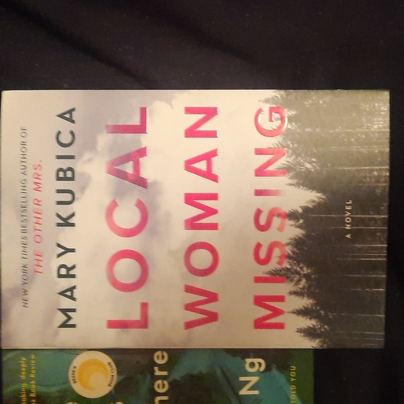 3books Reese's bookclub - Picture 2 of 4